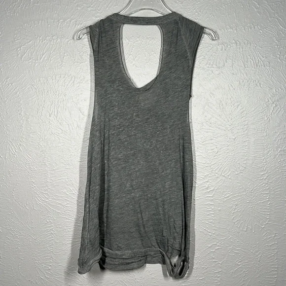 Chaser Grey Distressed Pink Floyd Cut Out Tank Top Women's Size Small - Picture 7 of 7